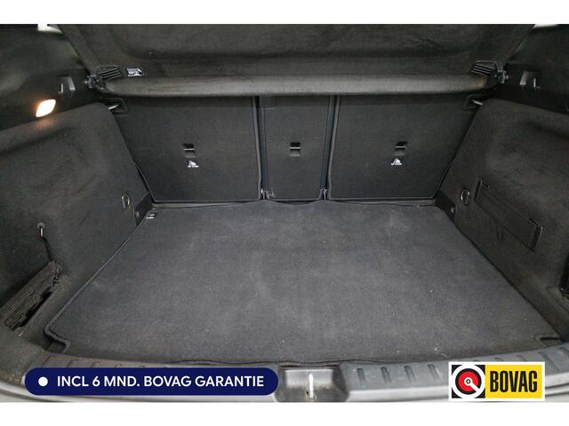 Mercedes-Benz GLA-KLASSE 250 e Business 218 PK | Solution Luxury Limited | Wegklapbare trekhaak | Navigatie | Stoelverwarming Adaptive cruise, Achteruitrijcamera, Sfeerverlichting, Elektrische achterklep, Winterwielenset