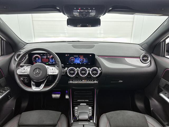 Mercedes-Benz GLA-KLASSE 250 e AMG line - Night Panorama schuifdak | Multispaaks wielen | Sfeerverlichting MB-paasweekend