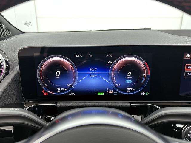 Mercedes-Benz GLA-KLASSE 250 e AMG line - Night Panorama schuifdak | Multispaaks wielen | Sfeerverlichting MB-paasweekend