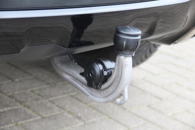 Mercedes-Benz GLA-KLASSE 200 Premium Plus | Camera Navi | Trekhaak | Stoelverw | Airco | Cruise | Sportstoelen | | Bluetooth | LMV18'' | Dealer onderhouden | Zeer nette