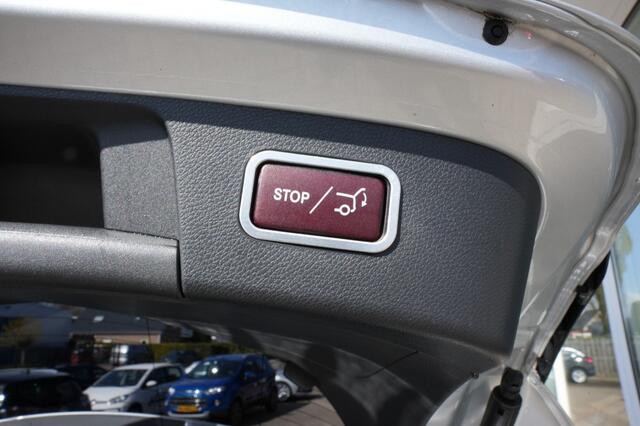 Mercedes-Benz GLA-KLASSE 180 SPORT EDITION- Leer-Camera-Navi- ALL IN PRIJS