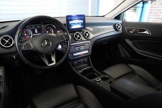 Mercedes-Benz GLA-KLASSE 180 SPORT EDITION- Leer-Camera-Navi- ALL IN PRIJS