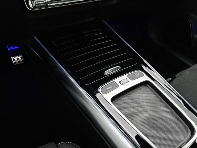 Mercedes-Benz GLA-KLASSE 250 e Business Solution AMG | Premium Plus pakket | Nightpakket | GUARD 360 ° Plus | Burmester Surround Sound | Trekhaak | Panoramaschuifdak | 360° camera |