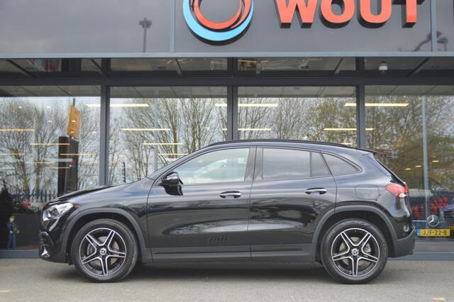 Mercedes-Benz GLA-KLASSE 250 e AMG Led Panorama Memory Sfeer Camera Night Keyless Pdc