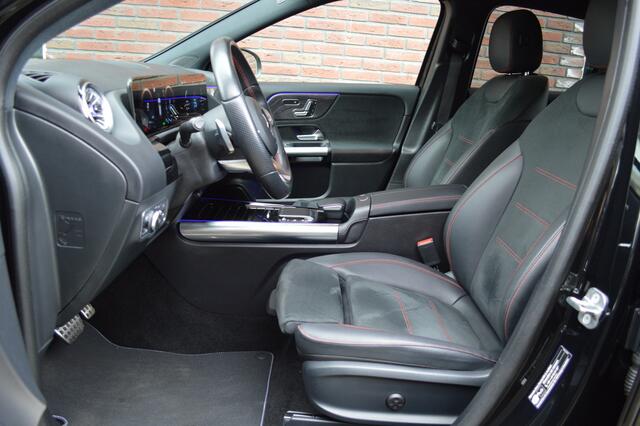 Mercedes-Benz GLA-KLASSE 250 e AMG Led Panorama Memory Sfeer Camera Night Keyless Pdc