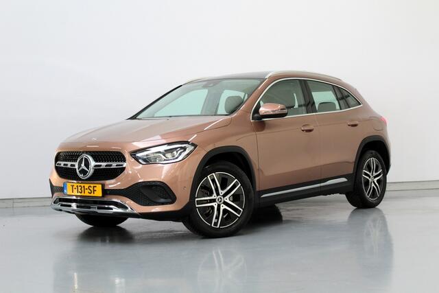 Mercedes-Benz GLA-KLASSE 250 e HYBRID, Business Solution Luxury Limited 218PK, RIJKLAAR | PANORAMADAK | DEELS LEER | STOELVERWARMING | CAMERA