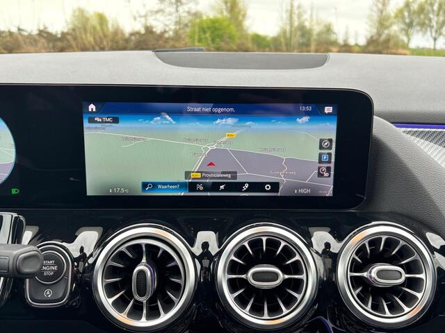 Mercedes-Benz GLA-KLASSE 200 AMG Business Solution + ? Pano ? Matrix ? Widescreen