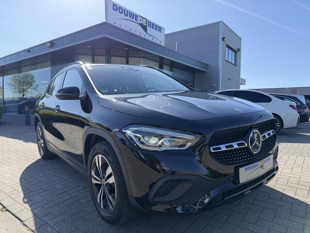 Mercedes-Benz GLA-KLASSE 250 e Business Line Trekhaak | Distronic | Night | Camera