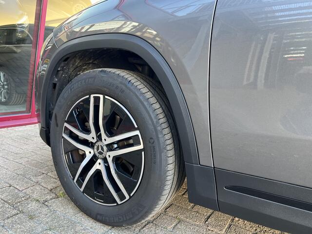 Mercedes-Benz GLA-KLASSE 200 Business Solution Luxury | CC | PDC | Sfeerverl. | Stoelverw. | Camera |