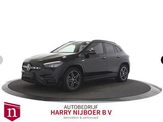 mercedes-benz-gla-klasse-250-e-amg-