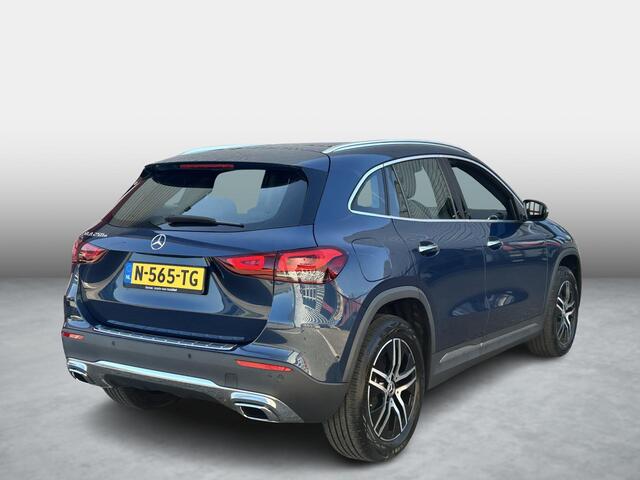 Mercedes-Benz GLA-KLASSE 250 e Business Solution AMG Limited | Panoramadak | Memory | Keyless Entry