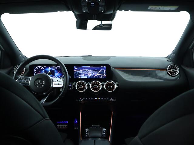 Mercedes-Benz GLA-KLASSE 200 Business Solution AMG | Inclusief 24 maanden Mercedes-Benz Certified garantie voor Europa.