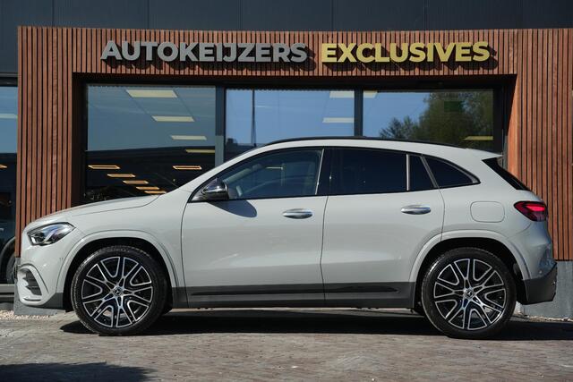 Mercedes-Benz GLA-KLASSE 200 AMG Line Panoramadak Adapt. Cruise AMG Pakket Ambient Wide Screen