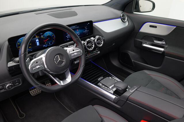 Mercedes-Benz GLA-KLASSE 250 4MATIC AMG Line |Pano|Ambient|Camera|