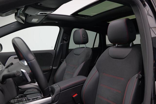 Mercedes-Benz GLA-KLASSE 250 4MATIC AMG Line |Pano|Ambient|Camera|