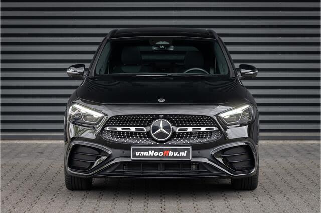 Mercedes-Benz GLA-KLASSE 200 d AMG Line 20 inch - Pano - Camera