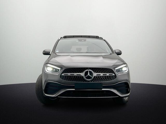 Mercedes-Benz GLA-KLASSE 250 e AMG|Pano|Ambilight|Stoelverw| Ele.klep|Widescreen|MultibeamLED