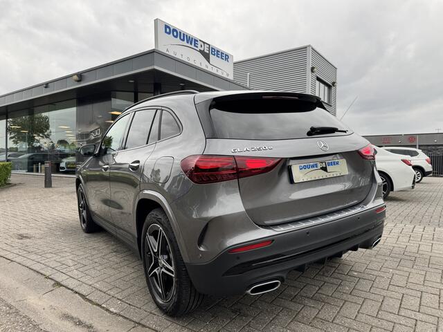 Mercedes-Benz GLA-KLASSE 250 e Business Solution AMG Night. LED int lichtpakket, LED high Performance , spiegel paket, stoelverwaming camera, LM AMG 19, keyles Go, electrische achterklep,