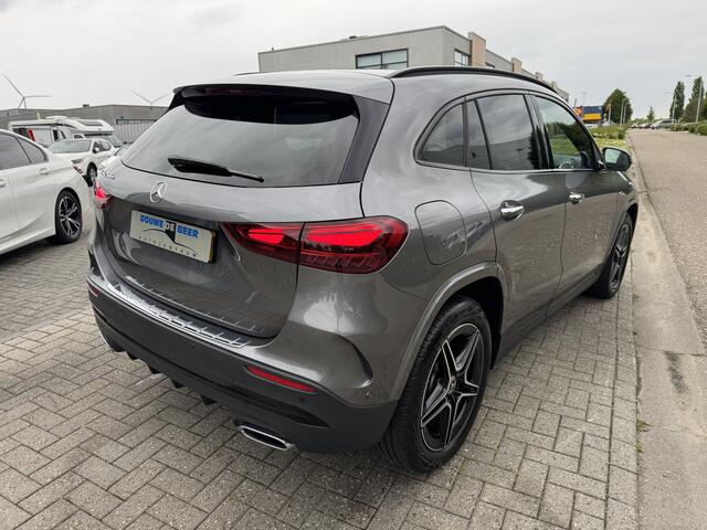 Mercedes-Benz GLA-KLASSE 250 e Business Solution AMG Night. LED int lichtpakket, LED high Performance , spiegel paket, stoelverwaming camera, LM AMG 19, keyles Go, electrische achterklep,