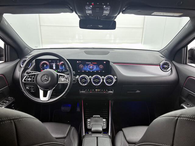 Mercedes-Benz GLA-KLASSE 250 e Progressive | Achteruitrijcamera | Sfeerverlichting | Navigatie | EASY PACK achterklep | Inclusief 24 maanden Mercedes-Benz Certified garantie voor Europa.