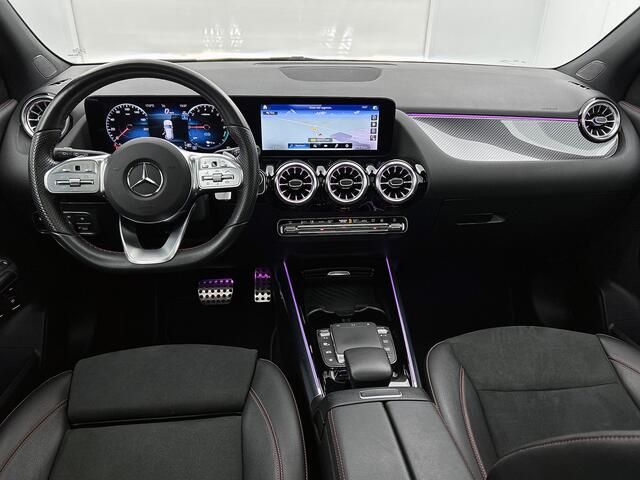 Mercedes-Benz GLA-KLASSE 250 e AMG Plug-In Hybride | Panoramadak | Trekhaak | Sfeerverlichting | Keyless Go | Parkeerpakket met Camera | Inclusief 24 maanden Mercedes-Benz Certified garantie voor Europa.