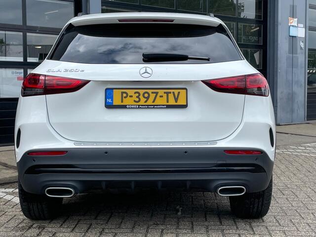 Mercedes-Benz GLA-KLASSE 250 e AMG Line