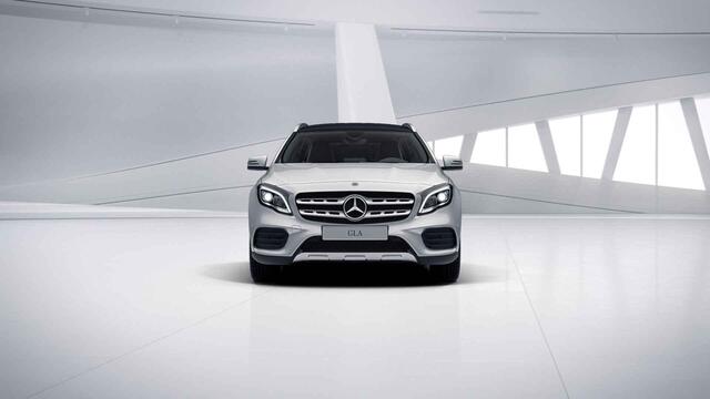 Mercedes-Benz GLA-KLASSE 250 4Matic Premium | Panoramadak | AMG | Getint glas | LED Koplampen | Stoelverwarming | Achteruitrijcamera |