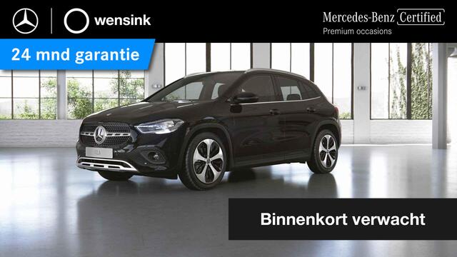 Mercedes-Benz GLA-KLASSE 180 Luxury Line | Achteruitrijcamera | Stoelverwarming | DAB radio |