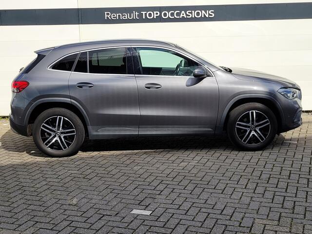 Mercedes-Benz GLA-KLASSE 200 Progressive | Automaat | Navi | Camera | Trekhaak