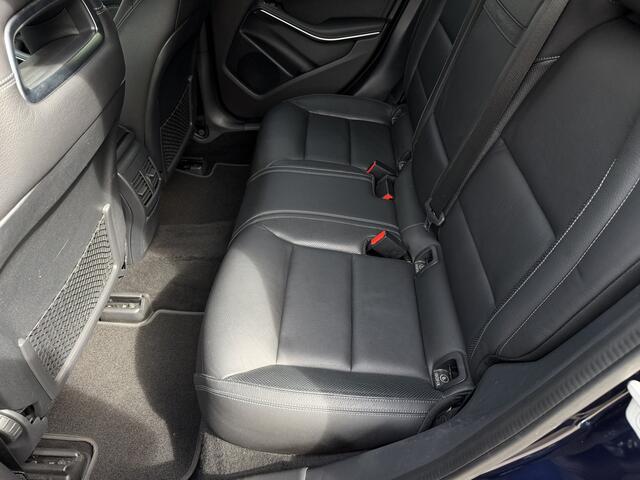 Mercedes-Benz GLA-KLASSE 250 Premium Plus / Automaat / Camera / Trekhaak (1.500KG) /