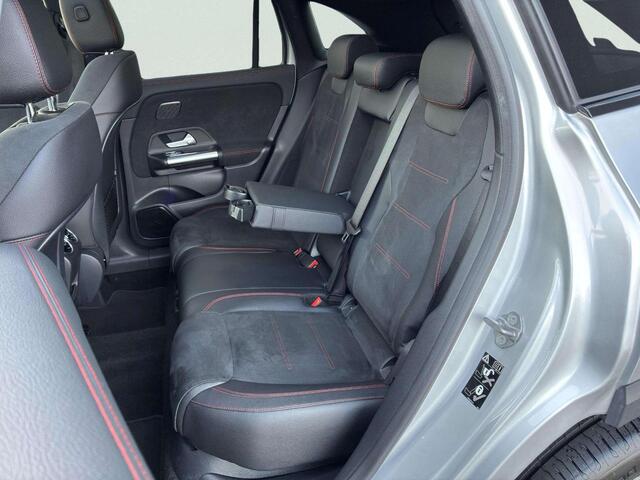 Mercedes-Benz GLA-KLASSE 250 e Business Solution AMG Limited | Panorama dak | Trekhaak
