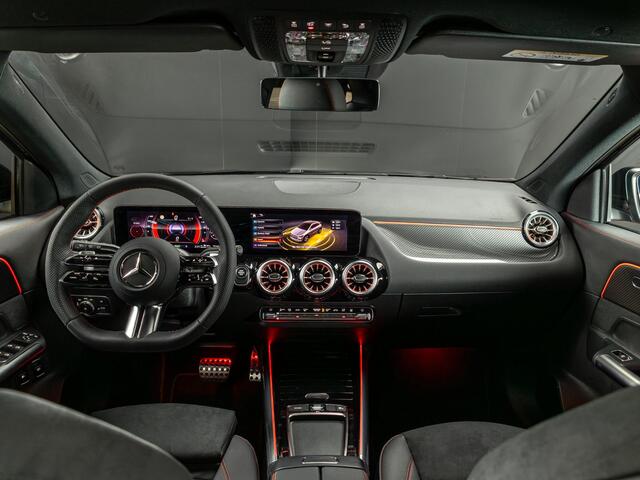 Mercedes-Benz GLA-KLASSE 250 e Business Solution AMG Panorama dak