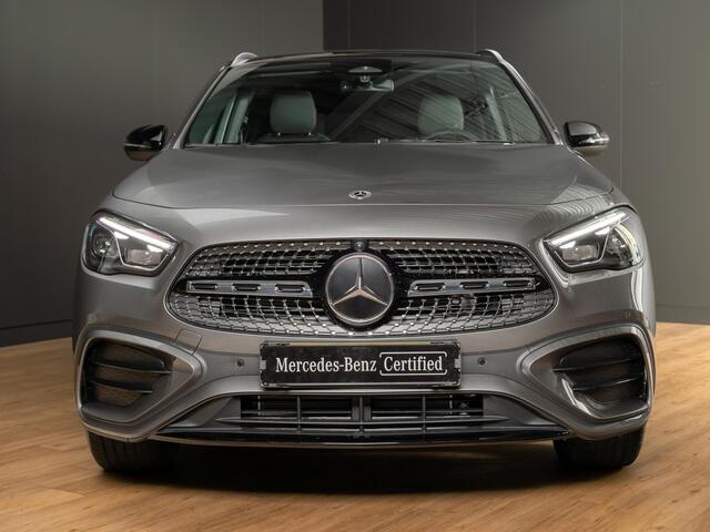 Mercedes-Benz GLA-KLASSE 250 e Business Solution AMG Panorama dak