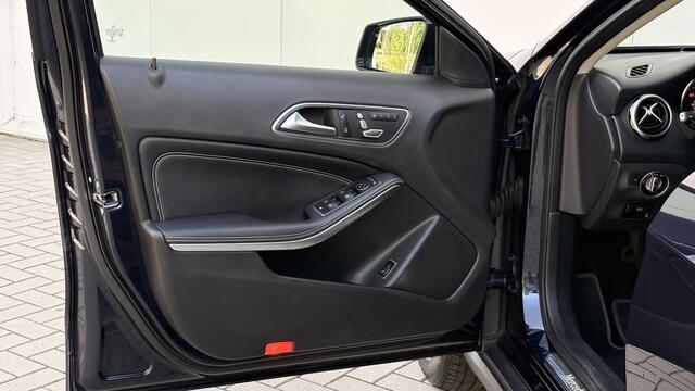 Mercedes-Benz GLA-KLASSE 250 Premium Plus | CarPlay | Trekhaak | Memory | Stoelverwarming | 211 PK |