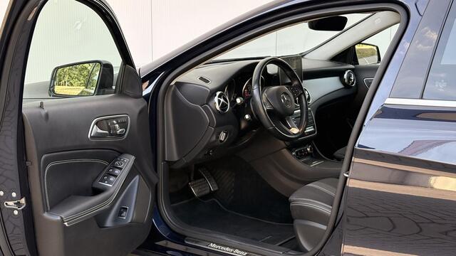 Mercedes-Benz GLA-KLASSE 250 Premium Plus | CarPlay | Trekhaak | Memory | Stoelverwarming | 211 PK |