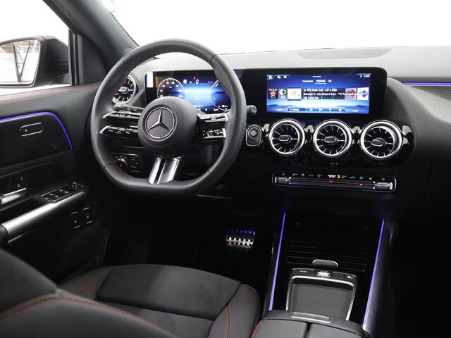 Mercedes-Benz GLA-KLASSE 250 e Star Edition AMG Line | Night | Multibeam | Stoelverwarming | 19" lichtmetalen velgen | Keyless |