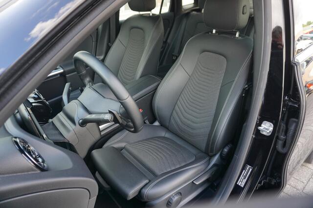 Mercedes-Benz GLA-KLASSE 250 e Luxury Line | trekhaak | ACC