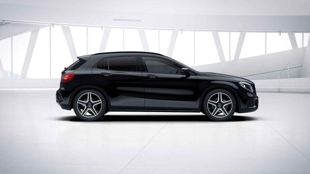 Mercedes-Benz GLA-KLASSE 180 Business Solution AMG Limited | Nifght | Multibeam | Getint glas | Achteruitrijcamera |