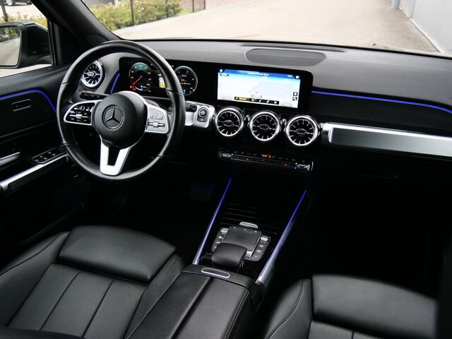 Mercedes-Benz GLB-Klasse 250 225pk Premium Plus Automaat Leder / Sfeerverlichting / Camera / Navigatie