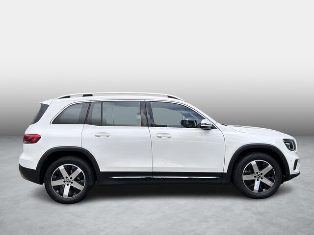 Mercedes-Benz GLB-Klasse 180 Business Solution Luxury | Cruise Control | Stoelverwarming | Achteruitrijcamera