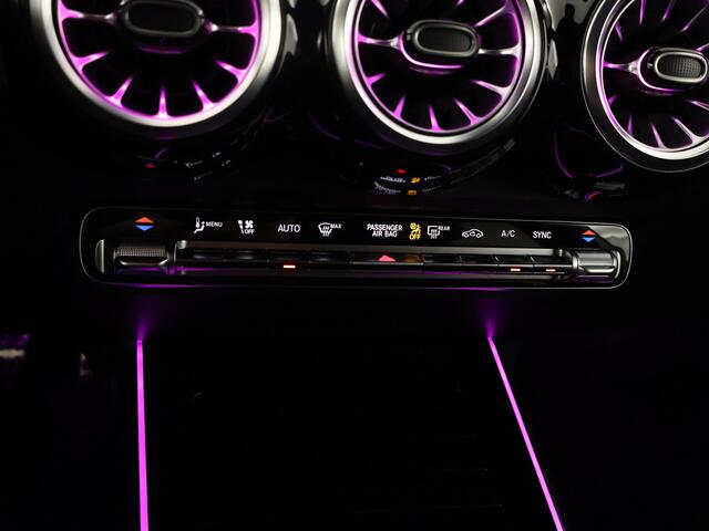 Mercedes-Benz GLB-Klasse 200 AMG-line 7persoons | Trekhaak | Nightpakket | Keyless-Go comfortpakket | Parkeerpakket met achteruitrijcamera | USB-pakket plus | Winter pakket | GUARD 360 ° Vehicle protection Plus | EASY PACK achterklep |