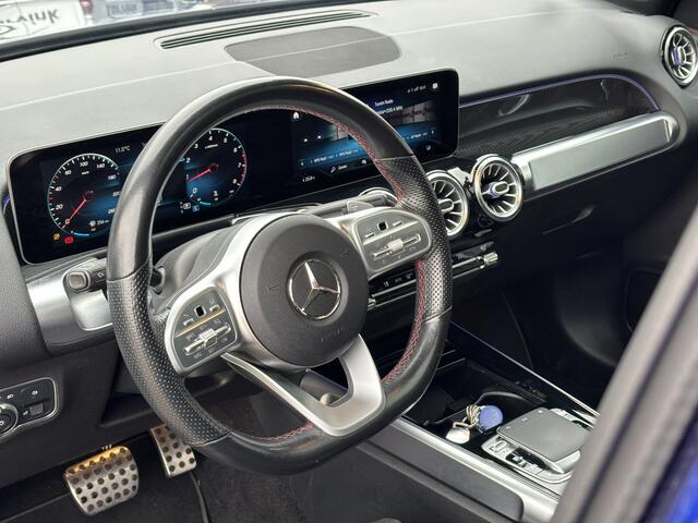Mercedes-Benz GLB-Klasse 200 Premium Plus AMG / Stoelverwarming / Androidauto/Applecarplay / Schuifkanteldak / Camera / AMG /