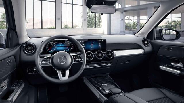 Mercedes-Benz GLB-Klasse 180 Business Solution Luxury | Stoelverwarming | Widescreen | Achteruitrijcamera |