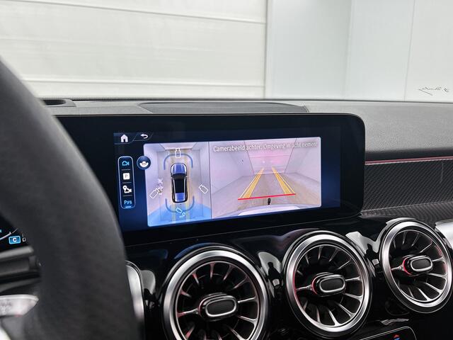 Mercedes-Benz GLB-Klasse 200 Business Solution AMG 7p. | Premium Plus pakket | Trekhaak | Nightpakket | Head-up display | Panoramaschuifdak | 360° camera | Derde zitrij | Multibeam LED | Memorypakket | Augmented Reality navigatie |