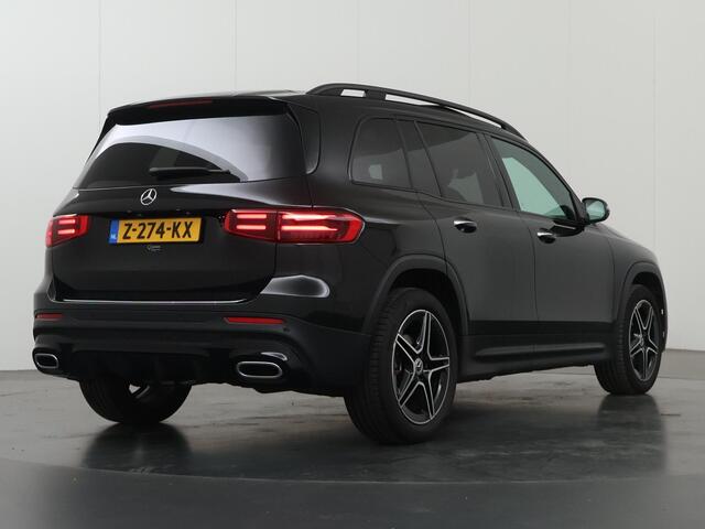 Mercedes-Benz GLB-Klasse 180 AMG Line | Night | Panoramadak | Multibeam | 19" lichtmetalen velgen | Keyless | Widescreen | Sfeerverlichting |
