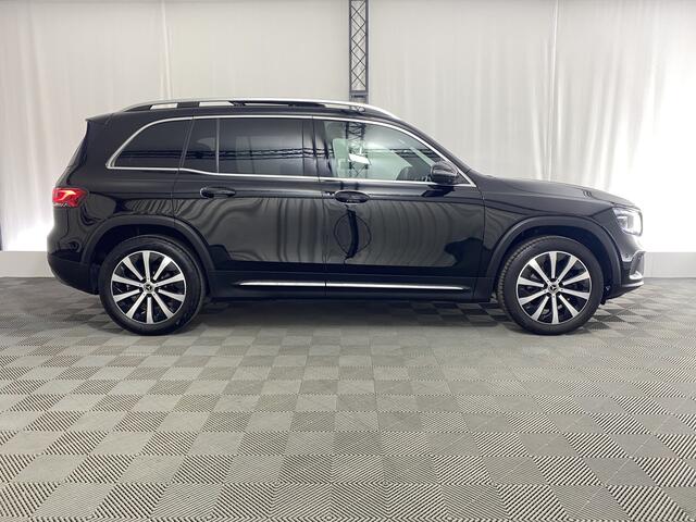 Mercedes-Benz GLB-Klasse 200 Premium Plus Automaat | Apple carplay | Panodak | Sfeerverlichting | 360 Camera