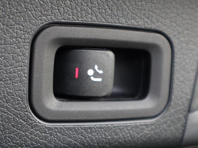 Mercedes-Benz GLB-Klasse 200 AMG line