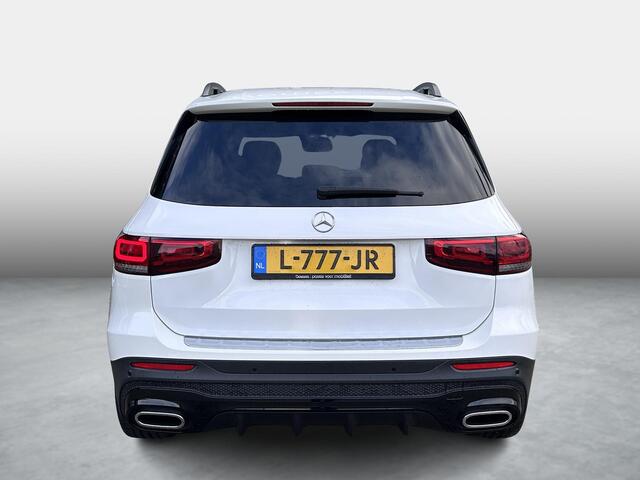 Mercedes-Benz GLB-Klasse 200 AMG | Cruise Control | Stoelverwarming | Navigatie