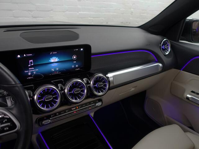 Mercedes-Benz GLB-Klasse 200 AMG Prestige Premium Aut- Panoramadak, Full Memory, Burmester, Sfeerverlichting, Elek Trekhaak
