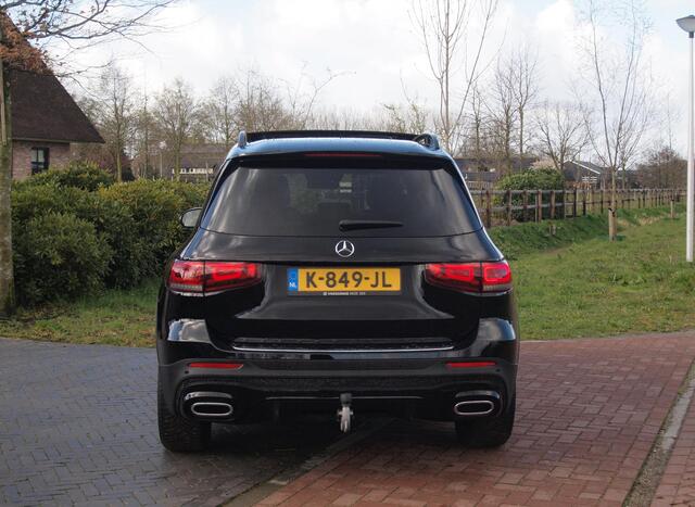 Mercedes-Benz GLB-Klasse 200 Business Solution AMG 7 persoons | Panoramadak | Trekhaak | Burmester | Sfeerverlichting | Camera |